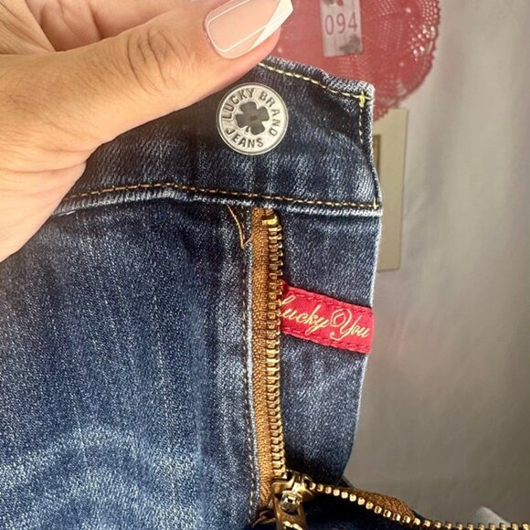 Lucky Brand Sweet N' Low Jeans with Zipper Size 8/29 - Picture 8 of 12
